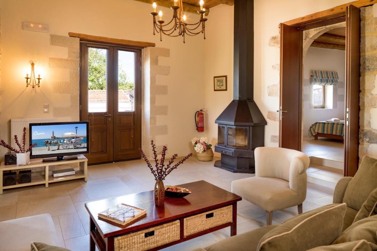 Olga'S Filoxenia - Villa Aladanos-Private Pool And Heated Jacuzzi Makhairoi Bagian luar foto
